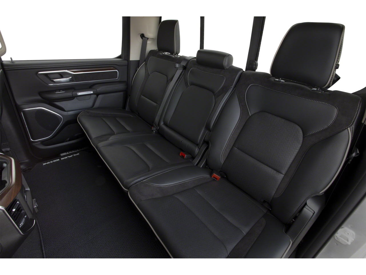 2022 RAM 1500 Laramie Crew Cab 4x4 5'7' Box