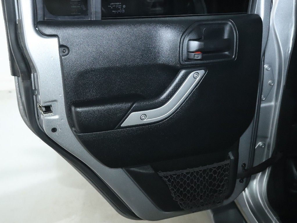 2017 Jeep Wrangler Unlimited Sahara 4x4