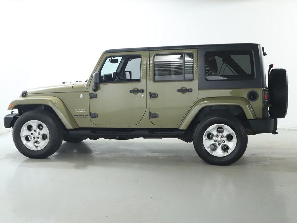 2013 Jeep Wrangler Unlimited Sahara