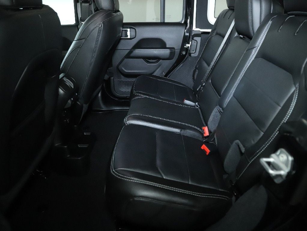 2021 Jeep Wrangler Unlimited Sahara 4x4