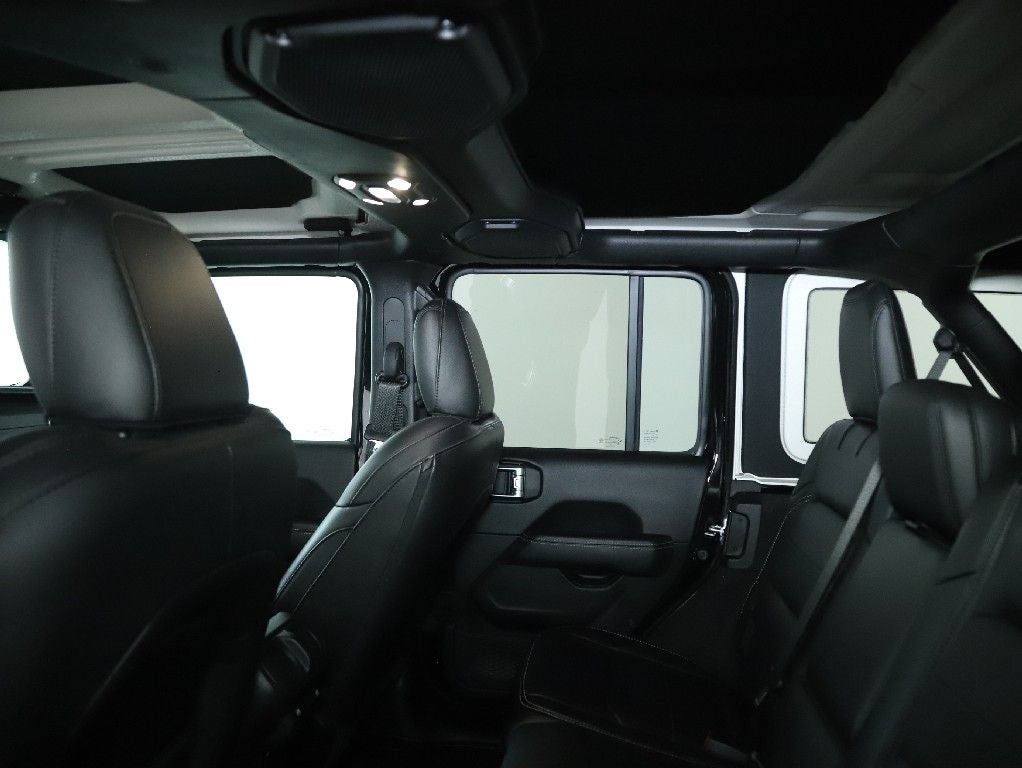 2021 Jeep Wrangler Unlimited Sahara 4x4