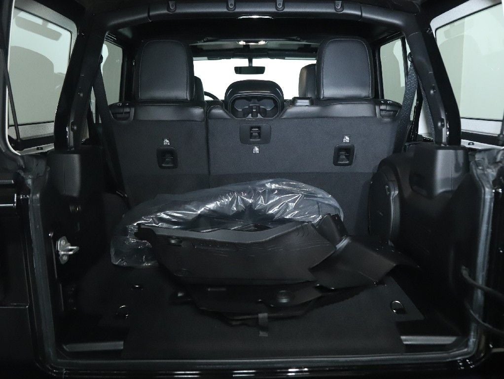 2021 Jeep Wrangler Unlimited Sahara 4x4