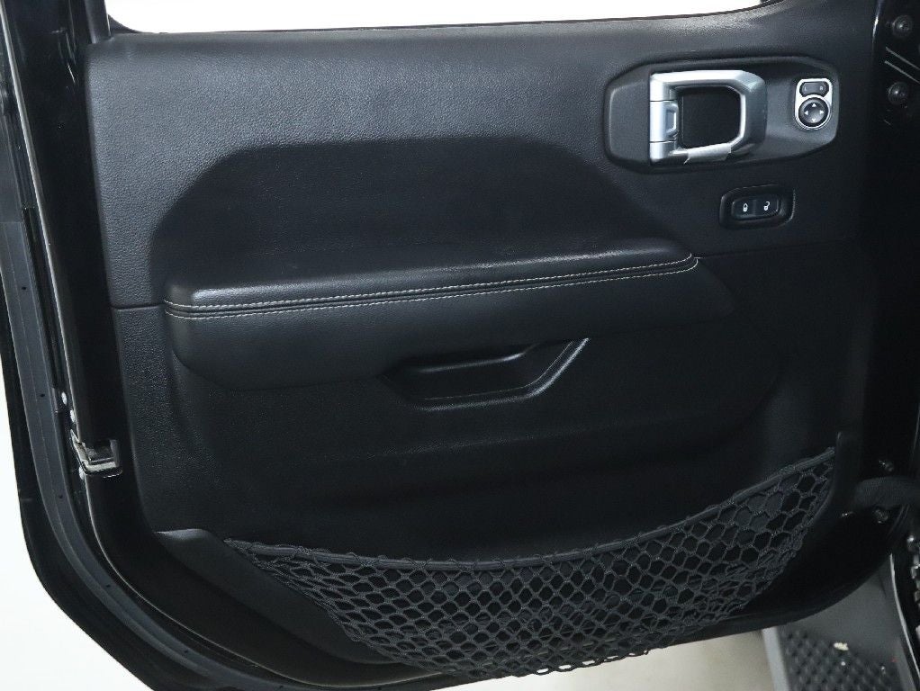 2022 Jeep Wrangler Unlimited Sahara 4x4