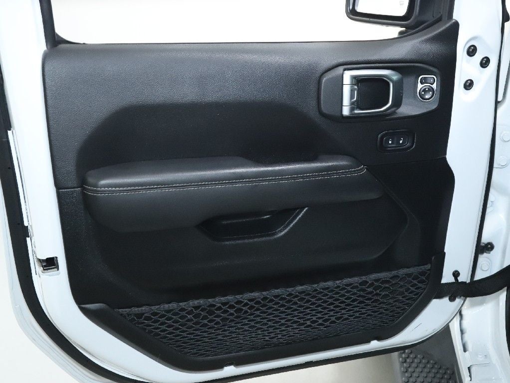 2023 Jeep Wrangler 4-Door Sahara 4x4