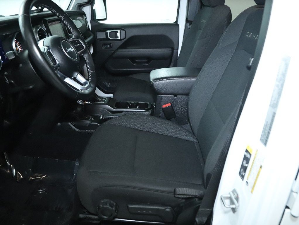 2023 Jeep Wrangler 4-Door Sahara 4x4