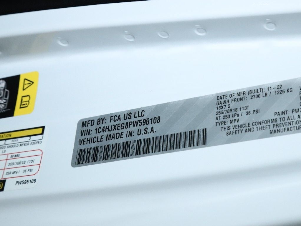 2023 Jeep Wrangler 4-Door Sahara 4x4