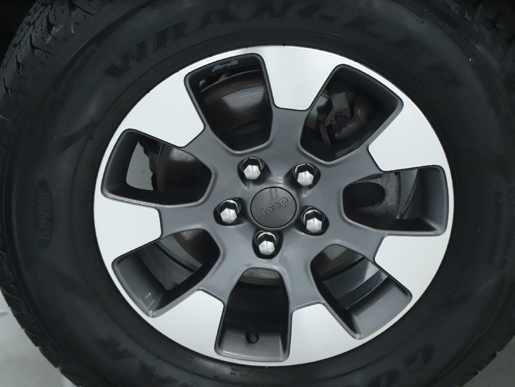 2023 Jeep Wrangler 4-Door Sahara 4x4