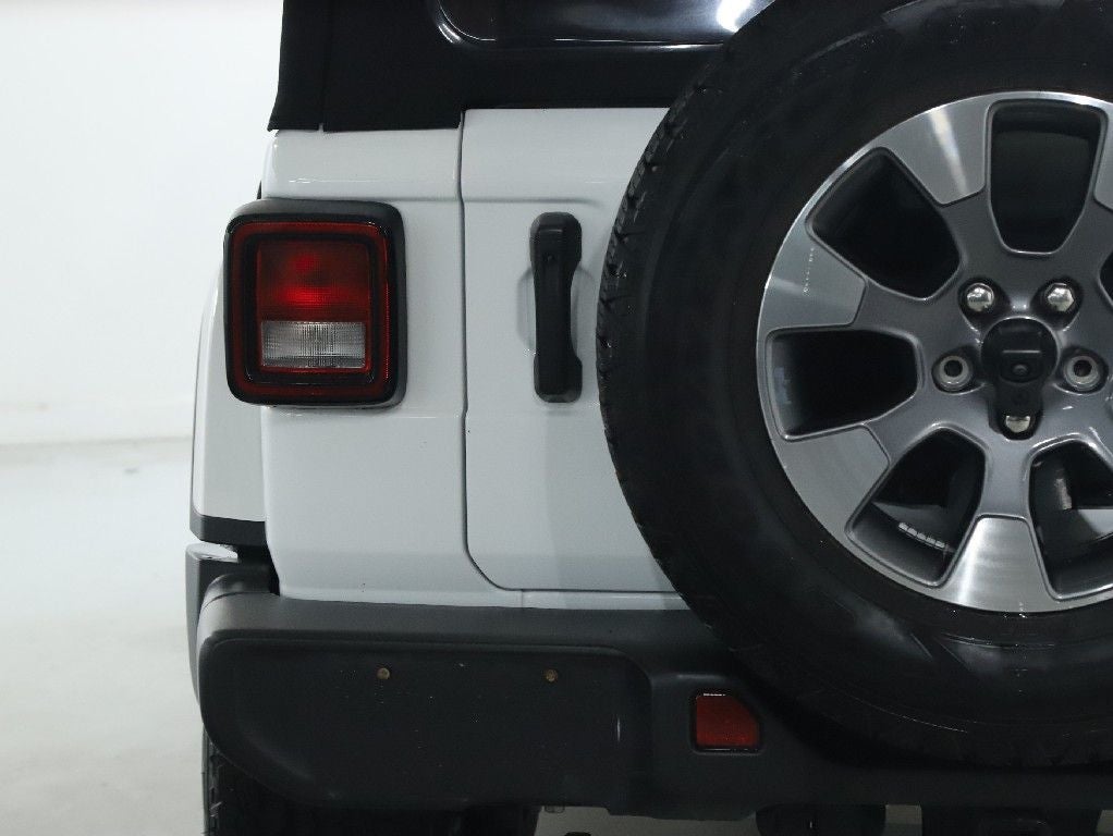 2023 Jeep Wrangler 4-Door Sahara 4x4