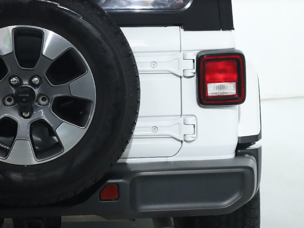 2023 Jeep Wrangler 4-Door Sahara 4x4