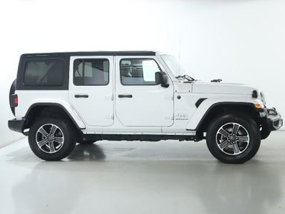 2023 Jeep Wrangler 4-Door Sahara 4x4