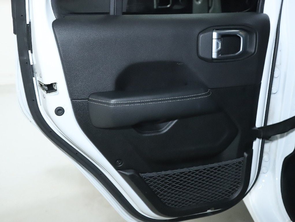 2023 Jeep Wrangler 4-Door Sahara 4x4