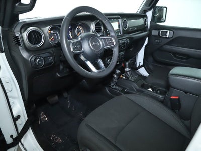 2023 Jeep Wrangler 4-Door Sahara 4x4