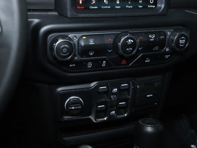 2023 Jeep Wrangler 4-Door Sahara 4x4