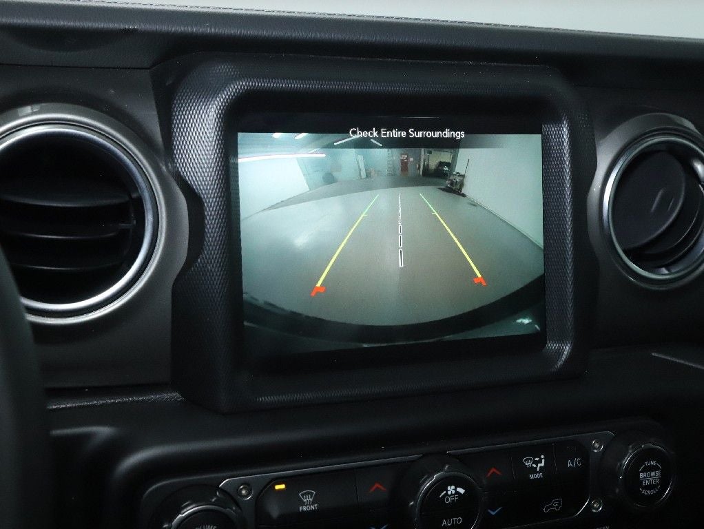 2023 Jeep Wrangler 4-Door Sahara 4x4