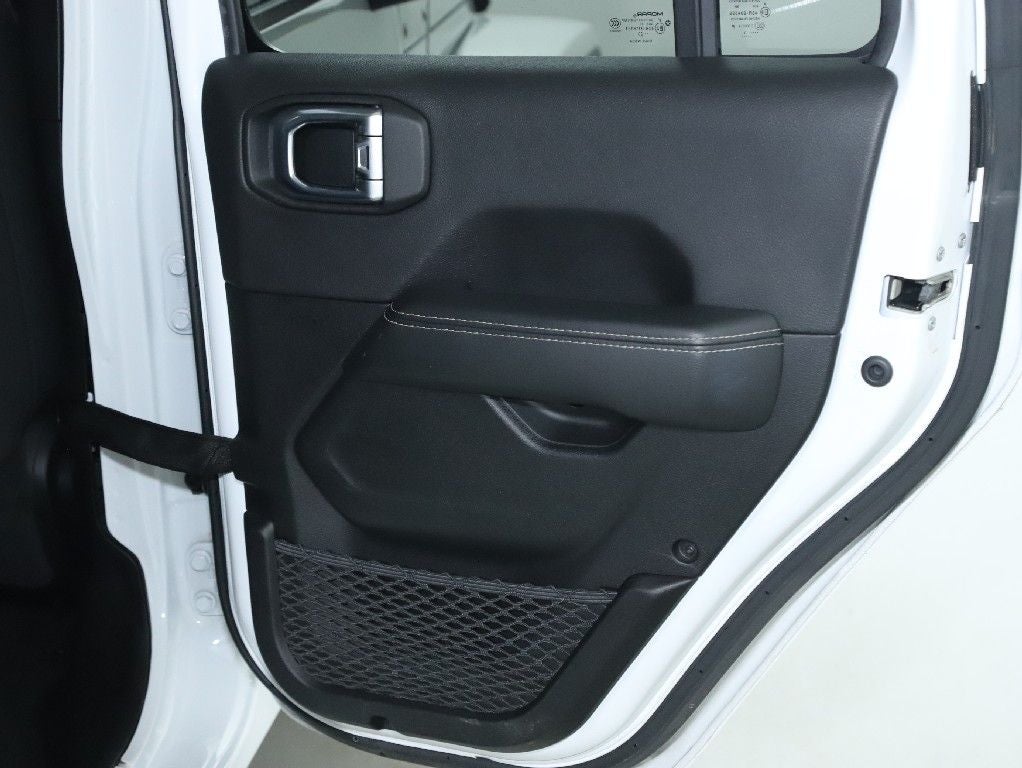 2023 Jeep Wrangler 4-Door Sahara 4x4