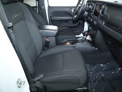 2023 Jeep Wrangler 4-Door Sahara 4x4