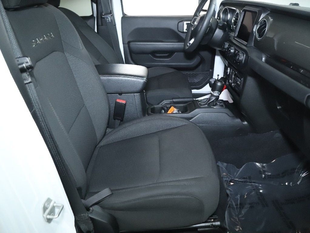 2023 Jeep Wrangler 4-Door Sahara 4x4