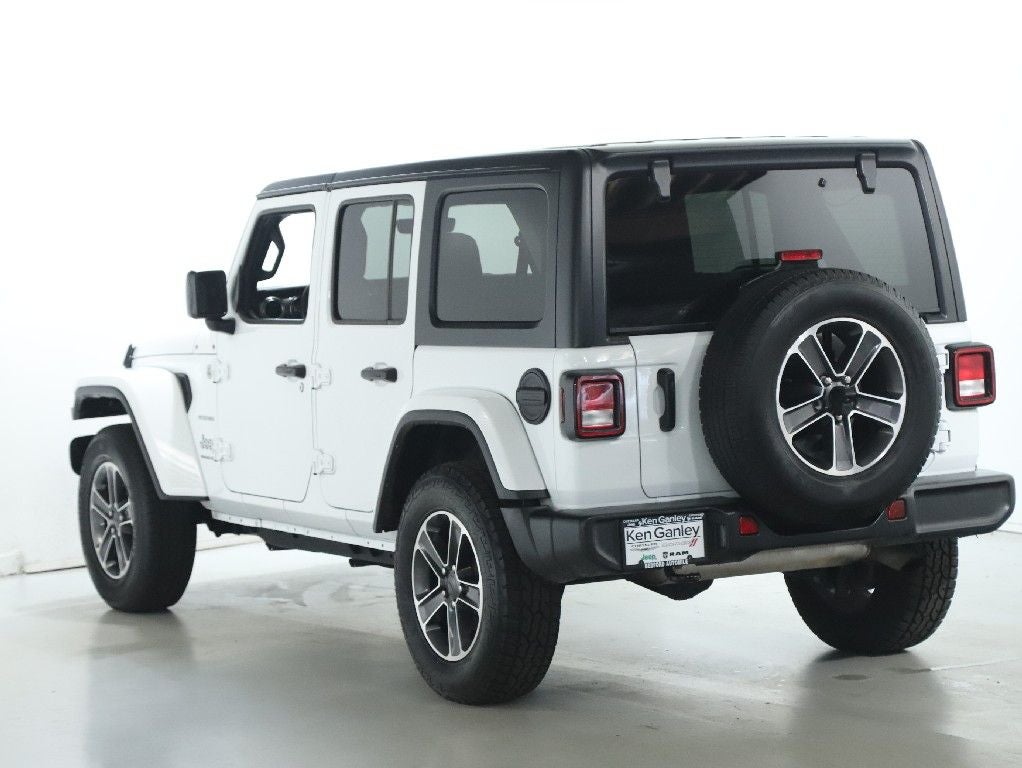 2023 Jeep Wrangler 4-Door Sahara 4x4