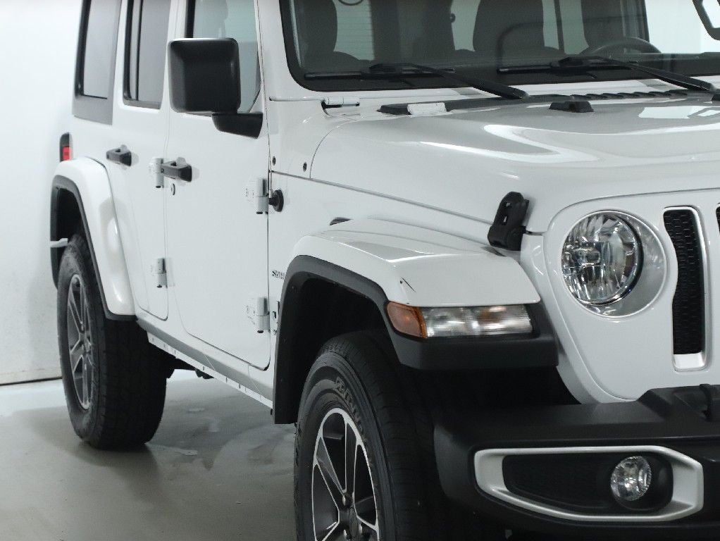 2023 Jeep Wrangler 4-Door Sahara 4x4