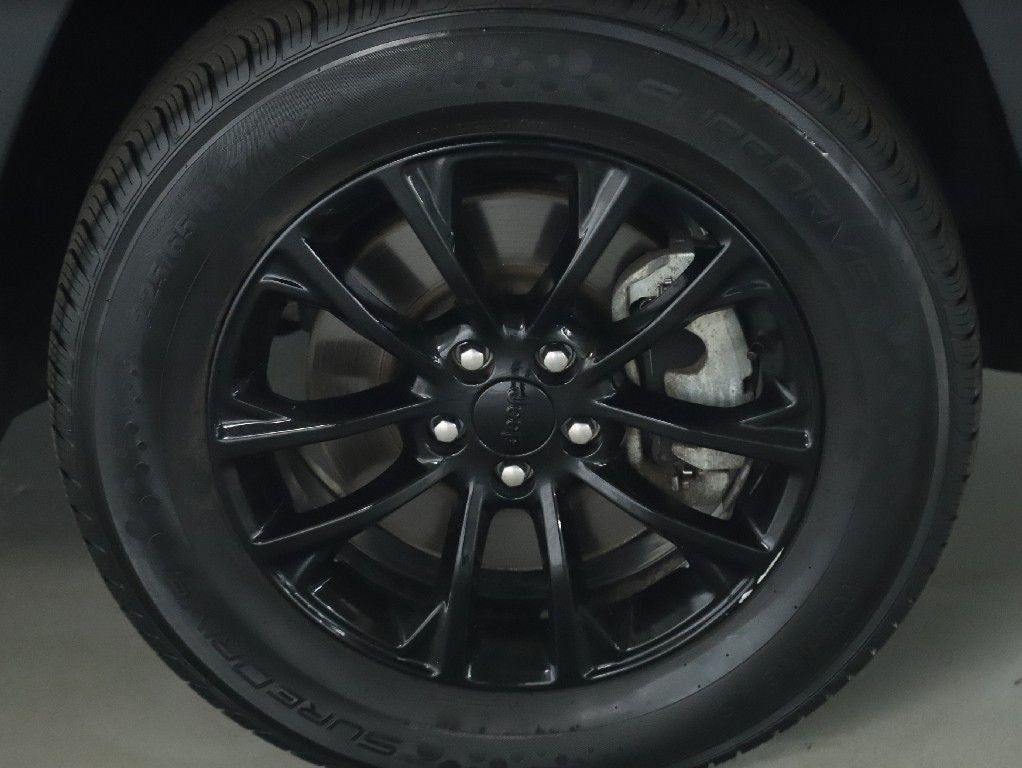 2023 Jeep Cherokee Altitude Lux 4x4