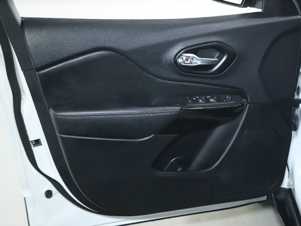 2023 Jeep Cherokee Altitude Lux 4x4