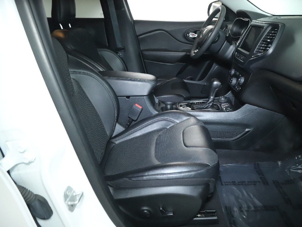 2023 Jeep Cherokee Altitude Lux 4x4