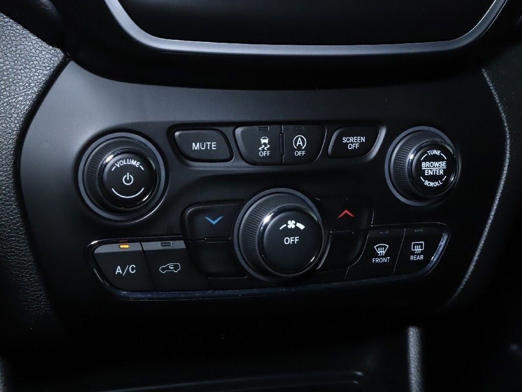 2021 Jeep Cherokee Latitude Lux 4x4