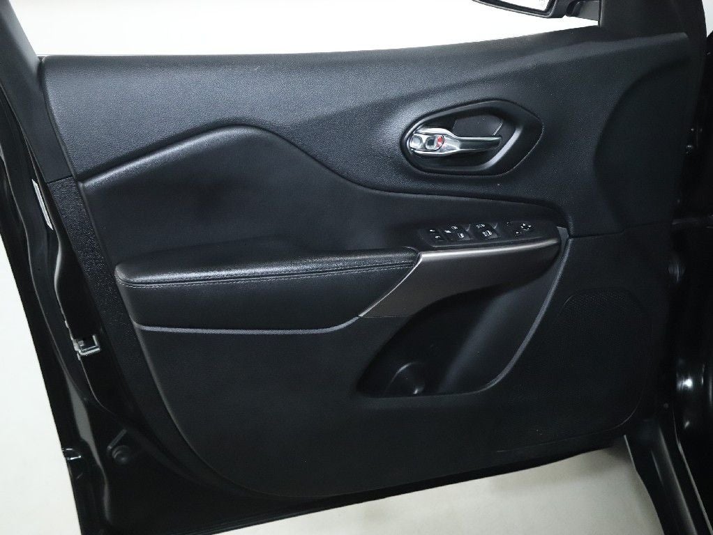 2021 Jeep Cherokee Latitude Lux 4x4