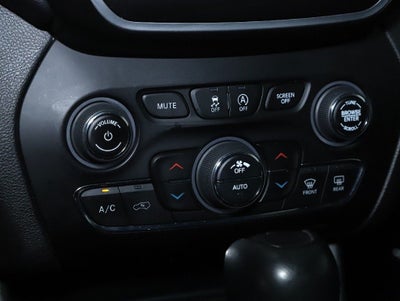 2021 Jeep Cherokee Latitude Lux 4x4