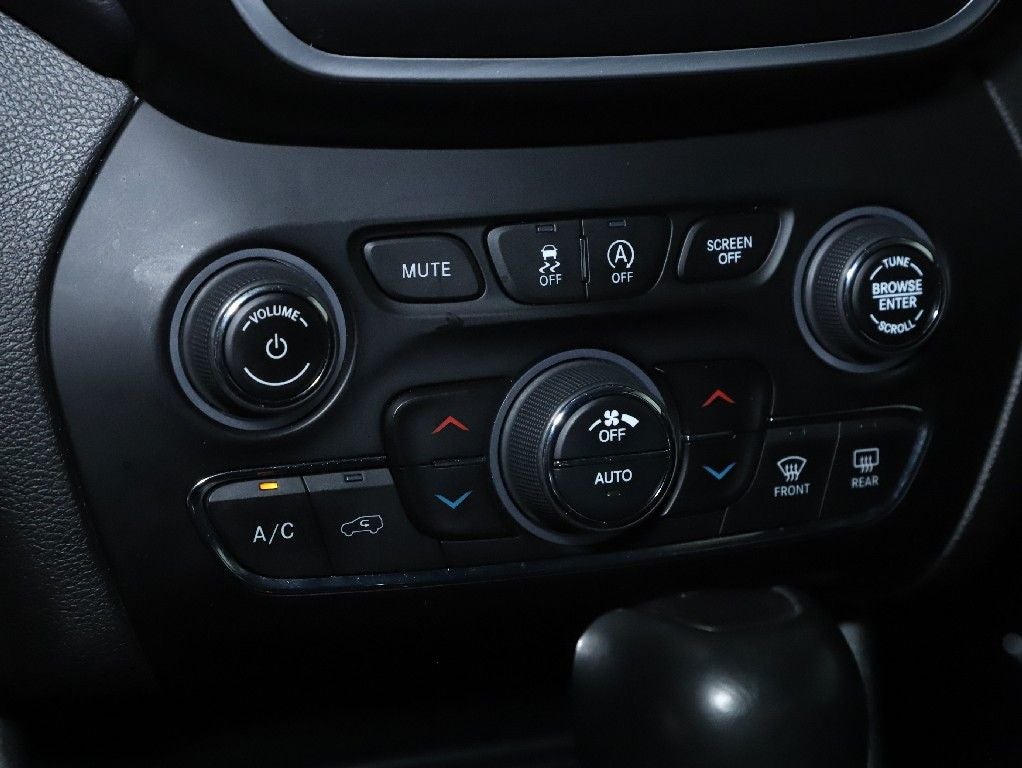 2021 Jeep Cherokee Latitude Lux 4x4