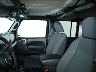 2025 Jeep Wrangler 4-Door Summit 4x4