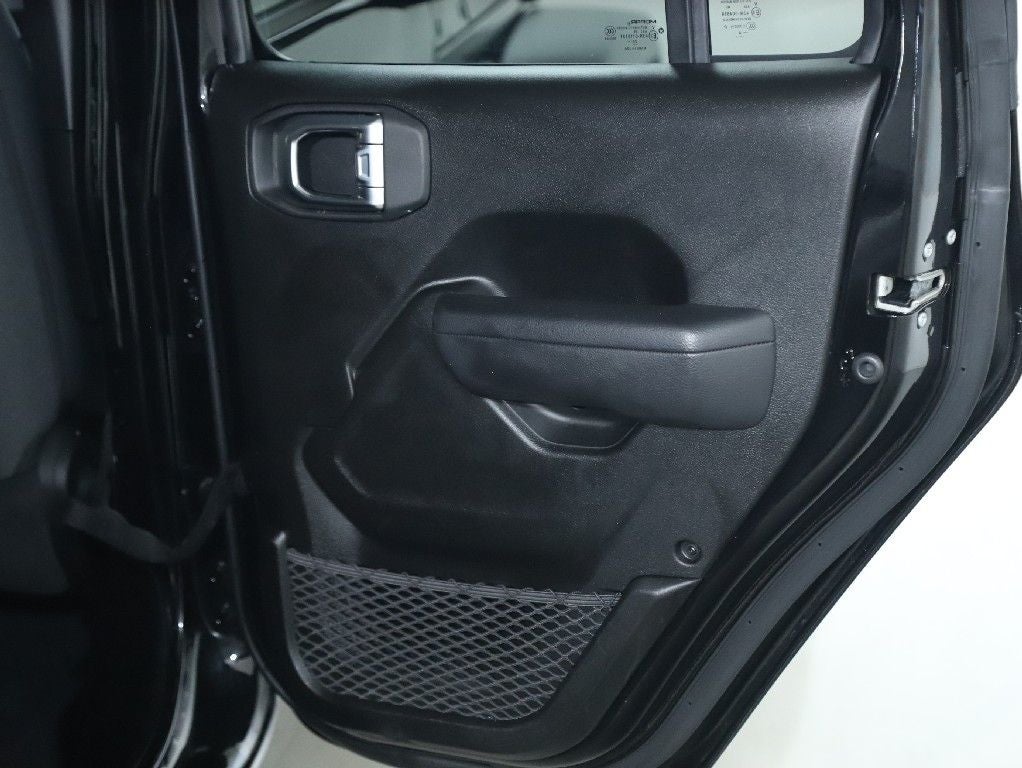 2025 Jeep Wrangler 4-Door Summit 4x4