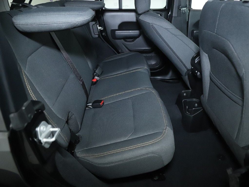 2025 Jeep Wrangler 4-Door Summit 4x4