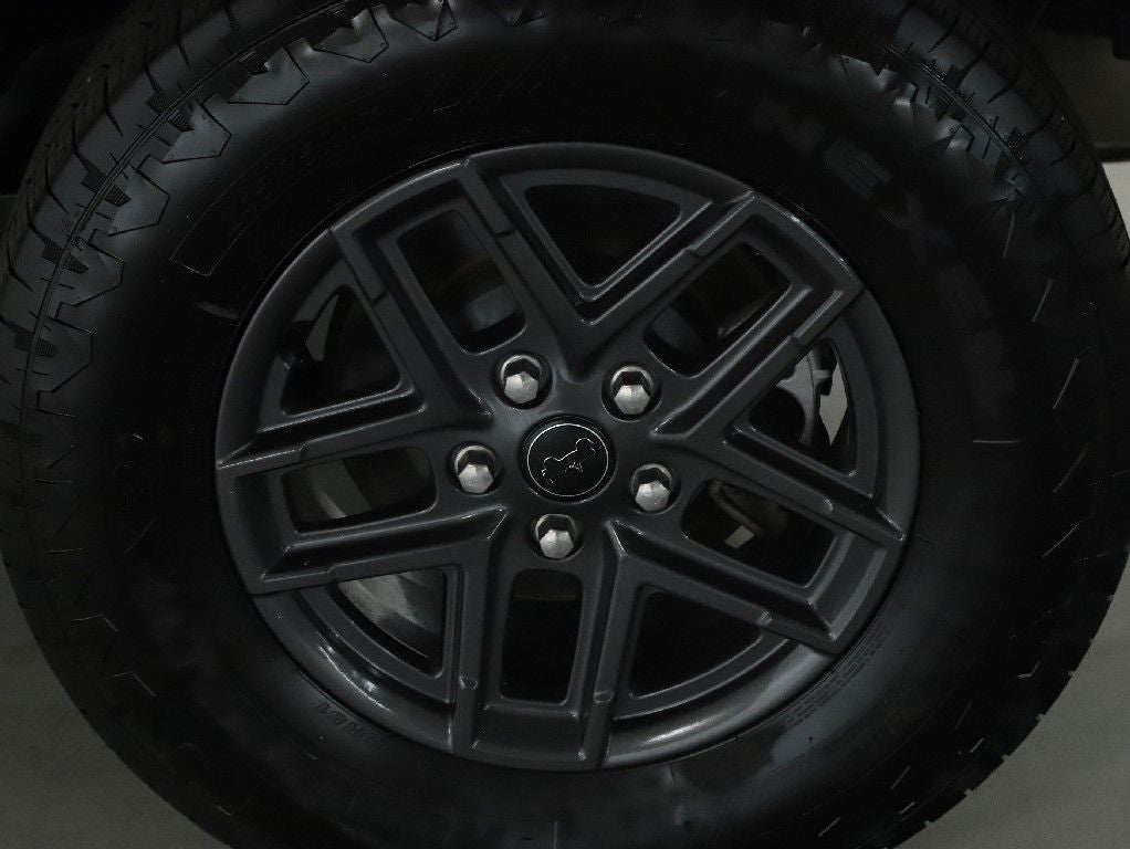 2025 Jeep Wrangler 4-Door Summit 4x4