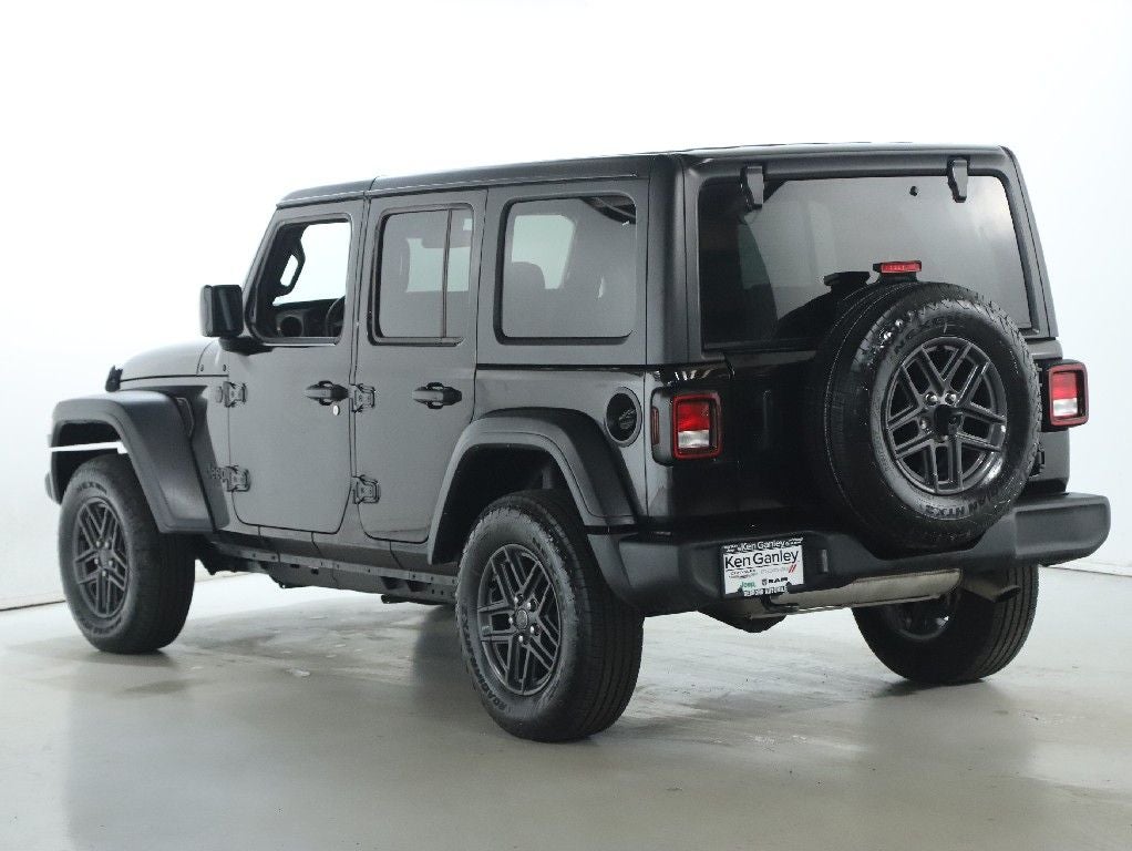 2025 Jeep Wrangler 4-Door Summit 4x4