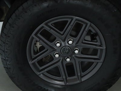 2025 Jeep Wrangler 4-Door Summit 4x4