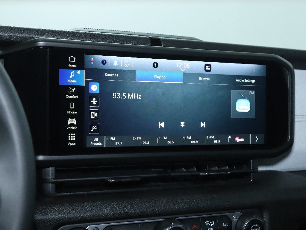 2025 Jeep Wrangler 4-Door Summit 4x4