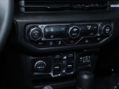 2025 Jeep Wrangler 4-Door Summit 4x4