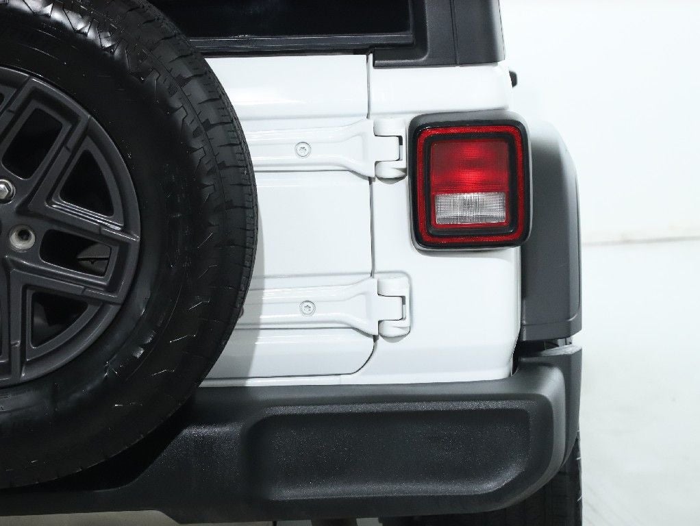 2025 Jeep Wrangler 4-Door Summit 4x4