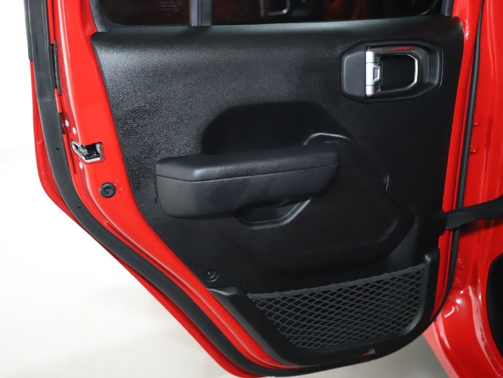 2025 Jeep Wrangler 4-Door Summit 4x4