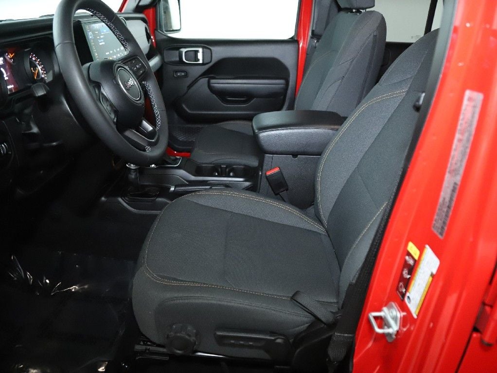 2025 Jeep Wrangler 4-Door Summit 4x4