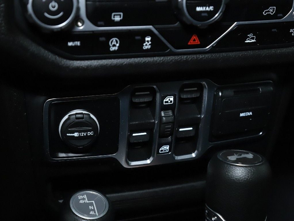 2025 Jeep Wrangler 4-Door Summit 4x4