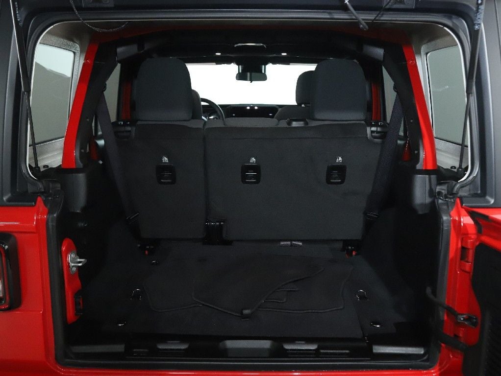 2025 Jeep Wrangler 4-Door Summit 4x4