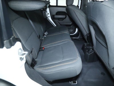 2025 Jeep Wrangler 4-Door Summit 4x4