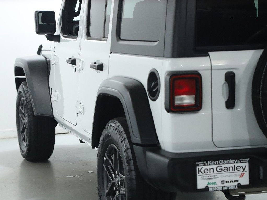 2025 Jeep Wrangler 4-Door Summit 4x4