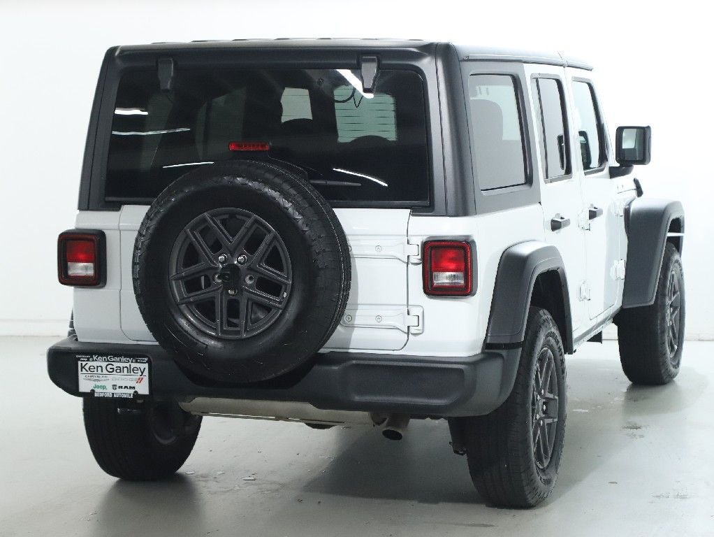 2025 Jeep Wrangler 4-Door Summit 4x4