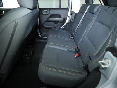 2024 Jeep Wrangler 4-Door Sahara 4x4