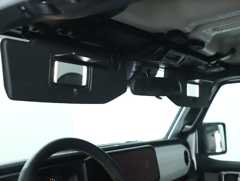 2024 Jeep Wrangler 4-Door Sahara 4x4