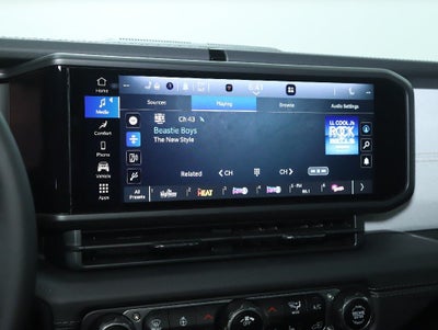 2024 Jeep Wrangler 4-Door Sahara 4x4