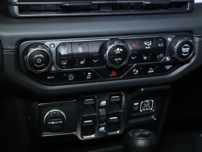 2024 Jeep Wrangler 4-Door Sahara 4x4